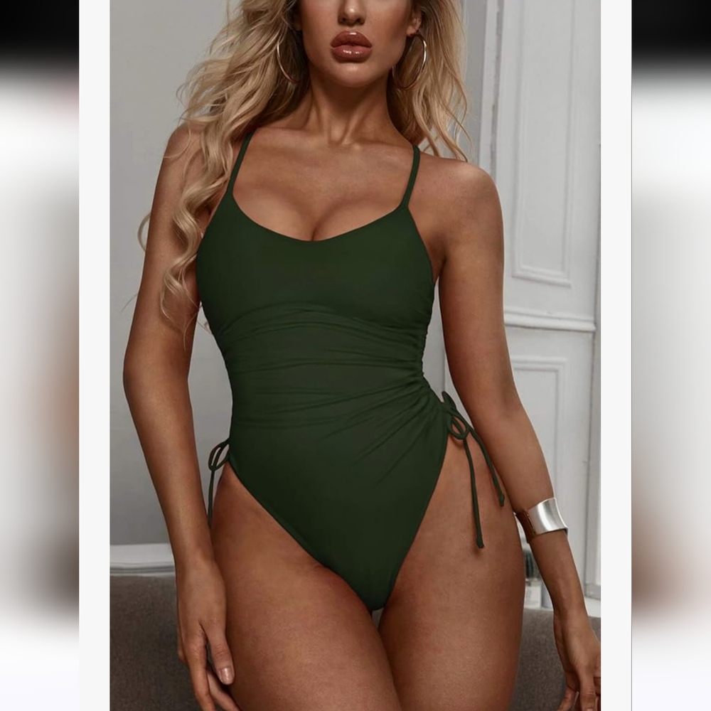 Viottiset ✨️ Green High Cut One-Piece Women's Swimsuit Size XL